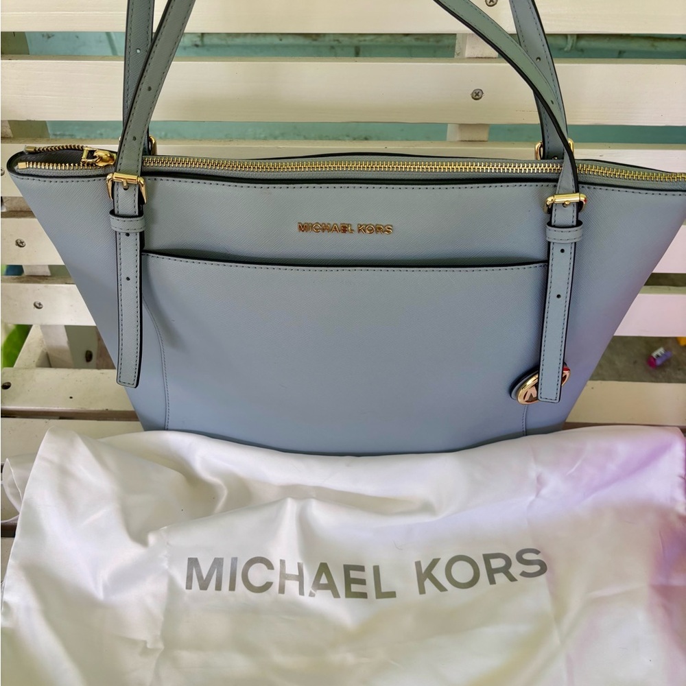 Michael Kors Light Blue Shoulder Bag with dust bag NWOT